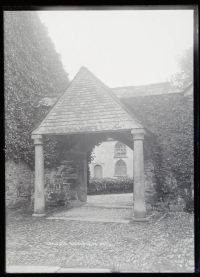 Entrance to Leawood House, Bridestowe