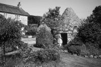 A listed ash house at Lower Hisley