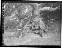 Taylor Family under tree in Coppice Town Lane, near Down