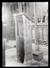 Church, lectern, Kenton