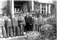 1WW SOLDIERS CONVALESCING AT ELM PARK HOSPITAL, TOTNES