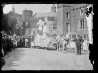 Bedford square, Celebration