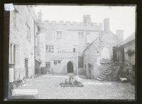 Old Shute House: courtyard, Shute