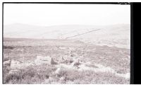 Stone row at Hart Tor