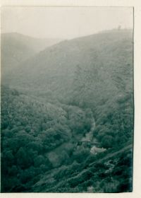 Fingle Bridge over River Teign