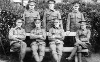 1WW DEVONSHIRE MEN ON LEAVE IN DAWLISH