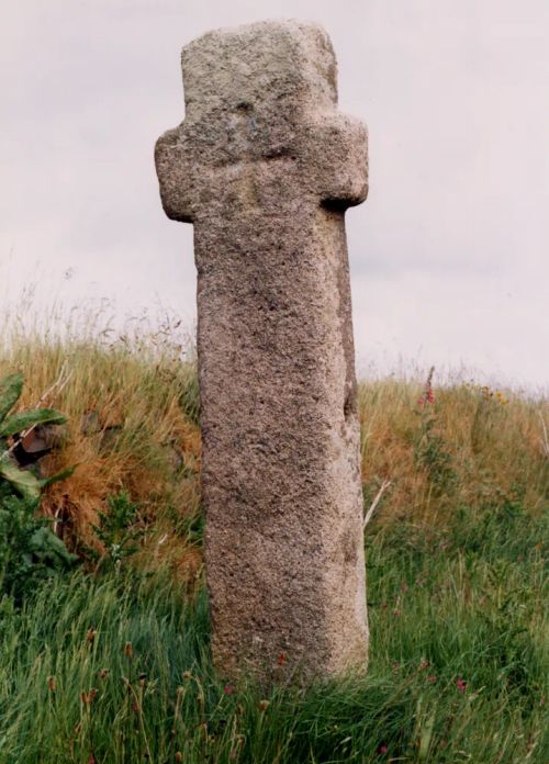 Ringhole Cross