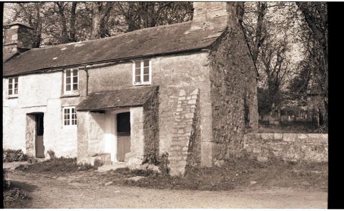 Cottages near Church Gate