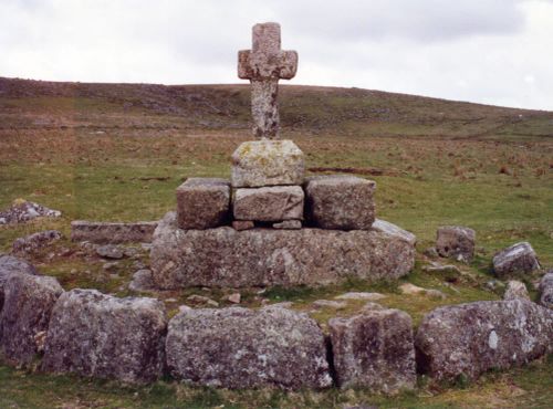 Childe's Tomb Cross