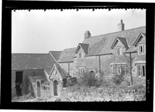 Hall Farm, Sampford Spiney.