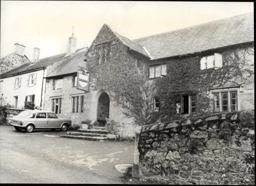 Oxenham Arms, South Zeal