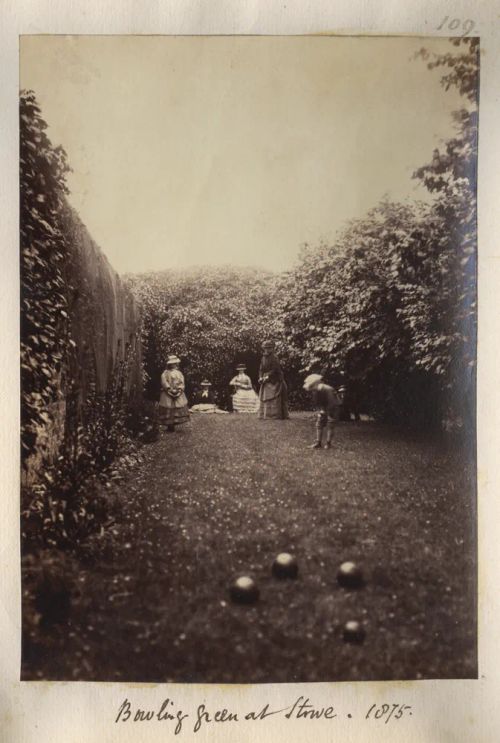 Bowling green at Stowe, Northants