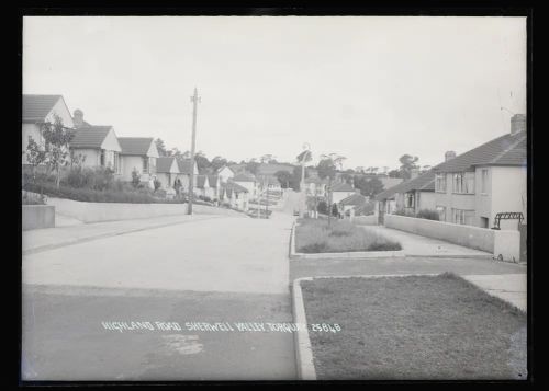 Sherwell Valley Road (Highland Road), Torquay (General)