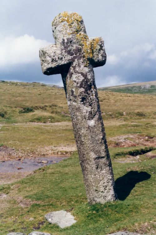 Windy Post Cross