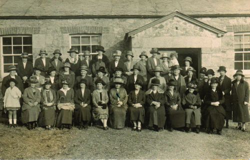 Uncatalogued: 1917 Mothers Union outside the Parish church (PPT) rooms.jpg