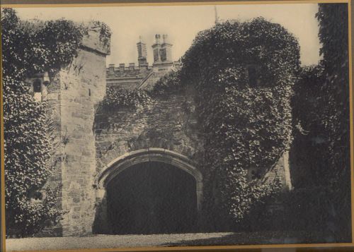 Gateway, vicarage Tavistock