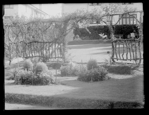 Garden at Oakley, Plympton