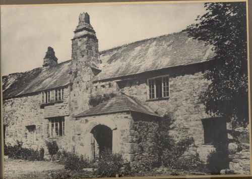 Moors Head Manor House