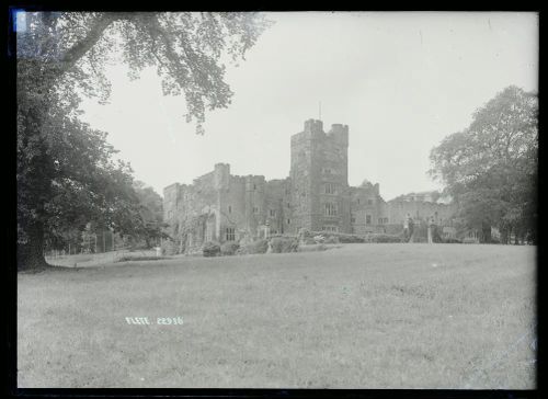 Flete House, Holbeton