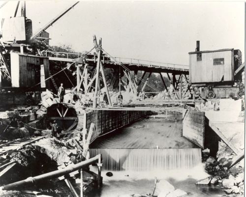 Constructing the reservoir at Burrator: culverts