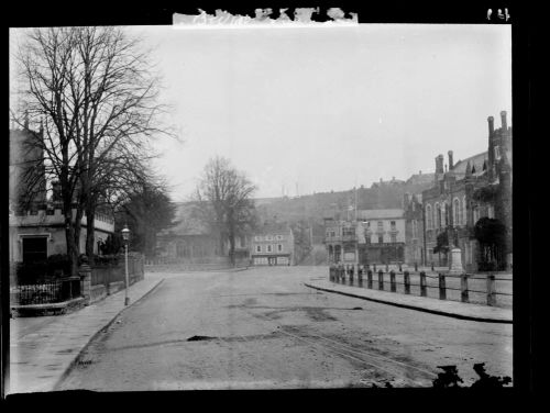 Bedford Square in Tavistock