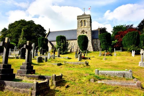 Uncatalogued: Leusdon. St John the Baptist Church.jpg