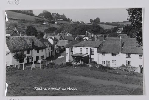 STOKE IN TEIGNHEAD