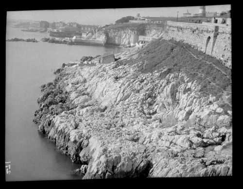 Rocks below Plymouth Hoe