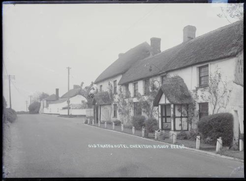 Old Thatch Hotel, Cheriton Bishop