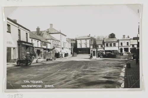 The Square, Holsworthy