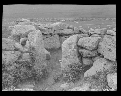 Grimspound Hut Circle