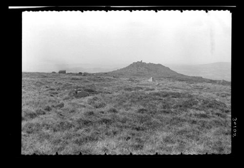 Ingra Tor and tumulus