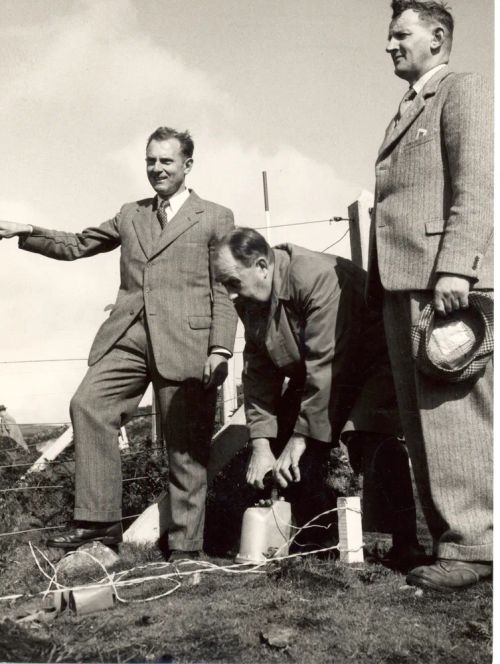 Official dynamiting marks the start of  work on the Avon Dam 