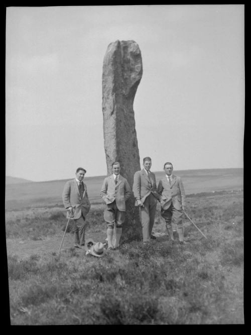 Drizzle Combe Menhir