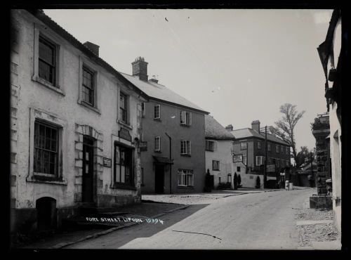 Fore Street, Lifton