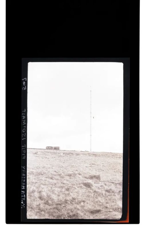 Mast on North Hessary Tor