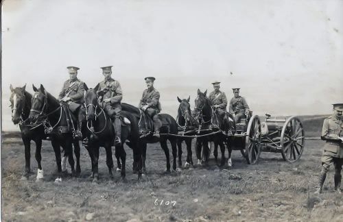 Uncatalogued: RFA Gun & Limber - PC posted Oke July 1913.jpg