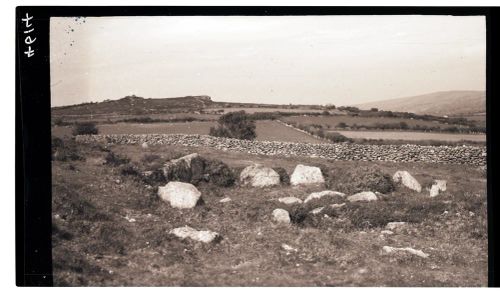 Mel Tor and hut circle