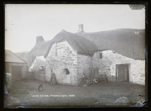 Poundsgate: Lake Farm, Widecombe