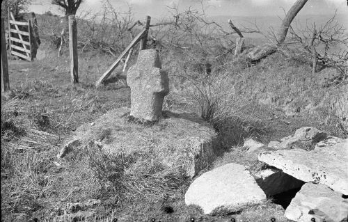 NEGATIVE OF  FICES WELL, OKEHAMPTON  by R. HANSFORD WORTH