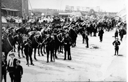 1WW ROYAL NORTH DEVON HUSSARS ENTRAINING AT BARNSTAPLE STATION