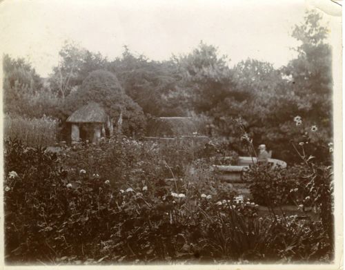 Hele House Sunken Garden