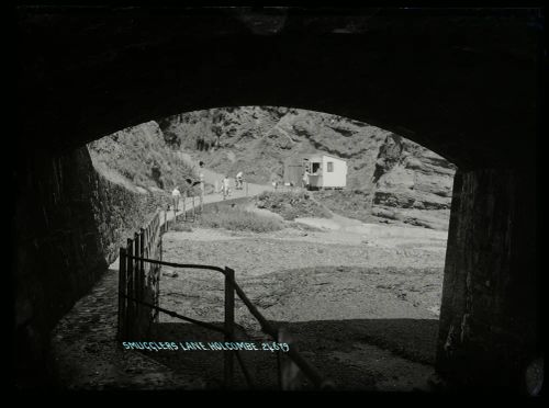 Smugglers' Lane, Holcombe, near Dawlish