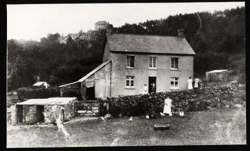 'Bottoms' farmstead