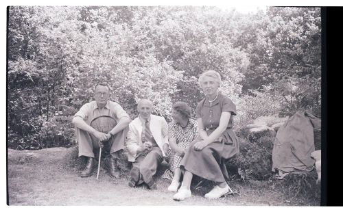 Peggy Bignell, Marjorie Taylor and Sydney Taylor at Norsworthy Bridge